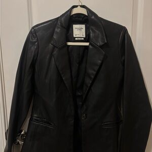 Abercrombie & Fitch Women's Black Blazer